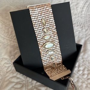 Guess Costume Jewelry Bracelet